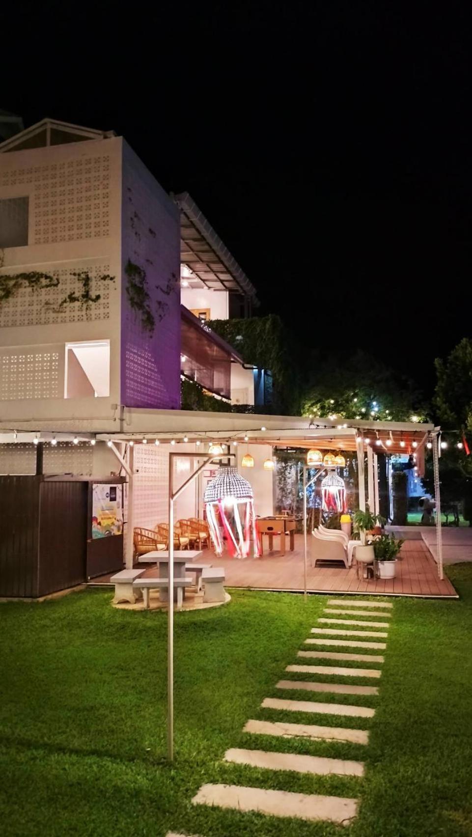 The Modeva Hotel Kanchanaburi Esterno foto